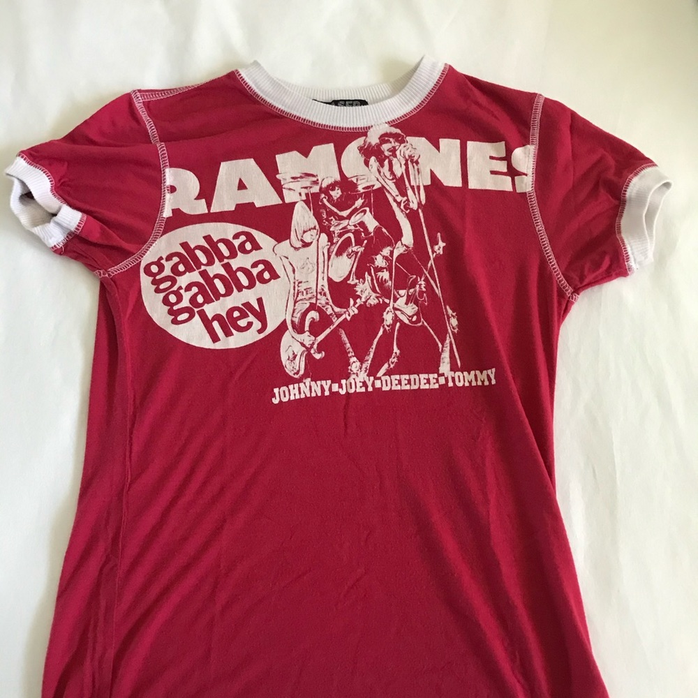 Chaser Ramones Gabba Gabba Hey Ringer Red T Medium